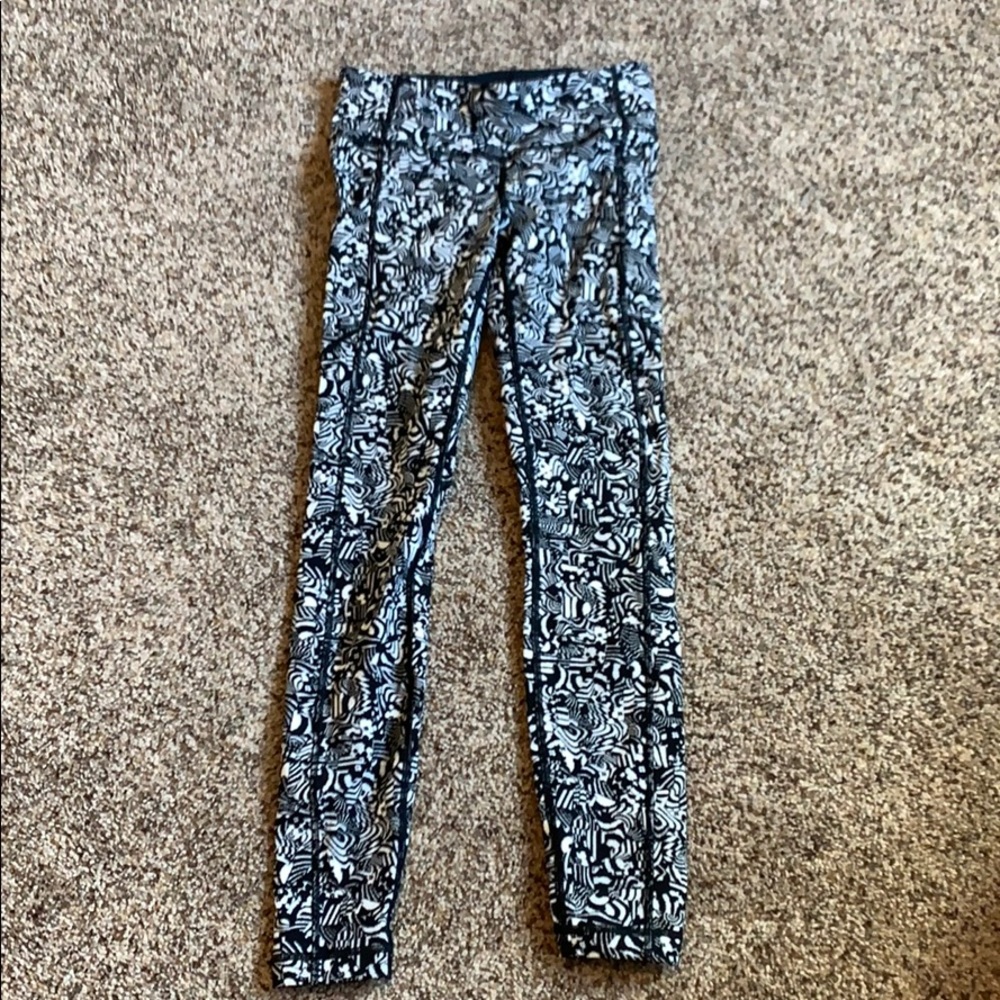 Rare lululemon seawheeze 2017 speed tights size 4